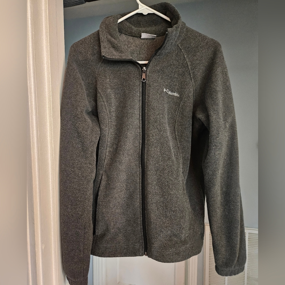 Columbia Gray Front Zip Fleece Jacket